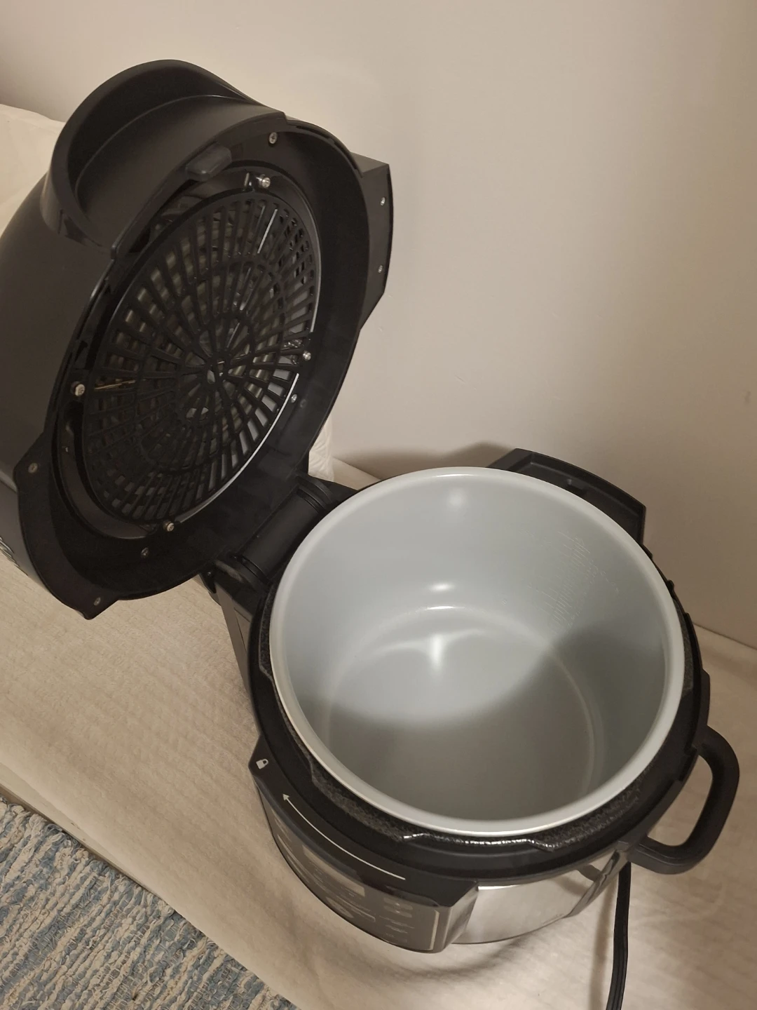 Ninja Foodi Pressure Cooker & Air Fryer - photo 2