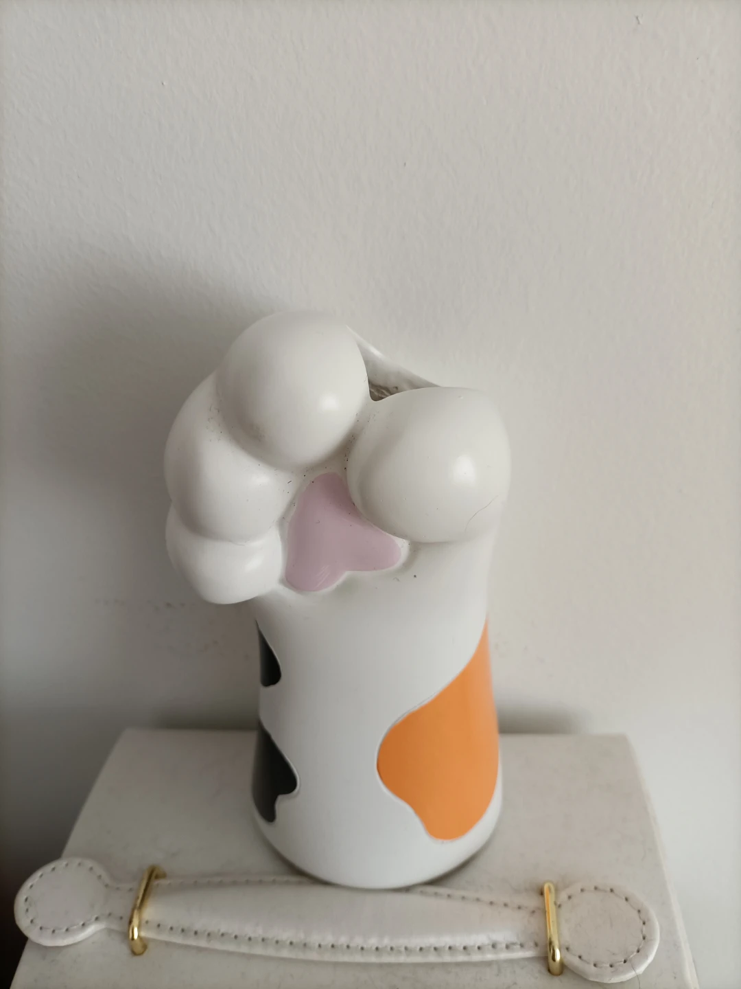 Calico Cat Paw Ceramic Vase 🏈