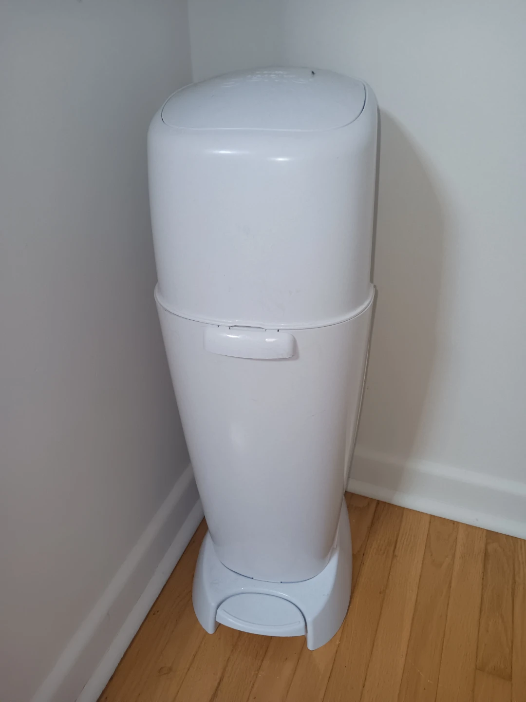 Playtex Diaper Genie Diaper Disposal Pail