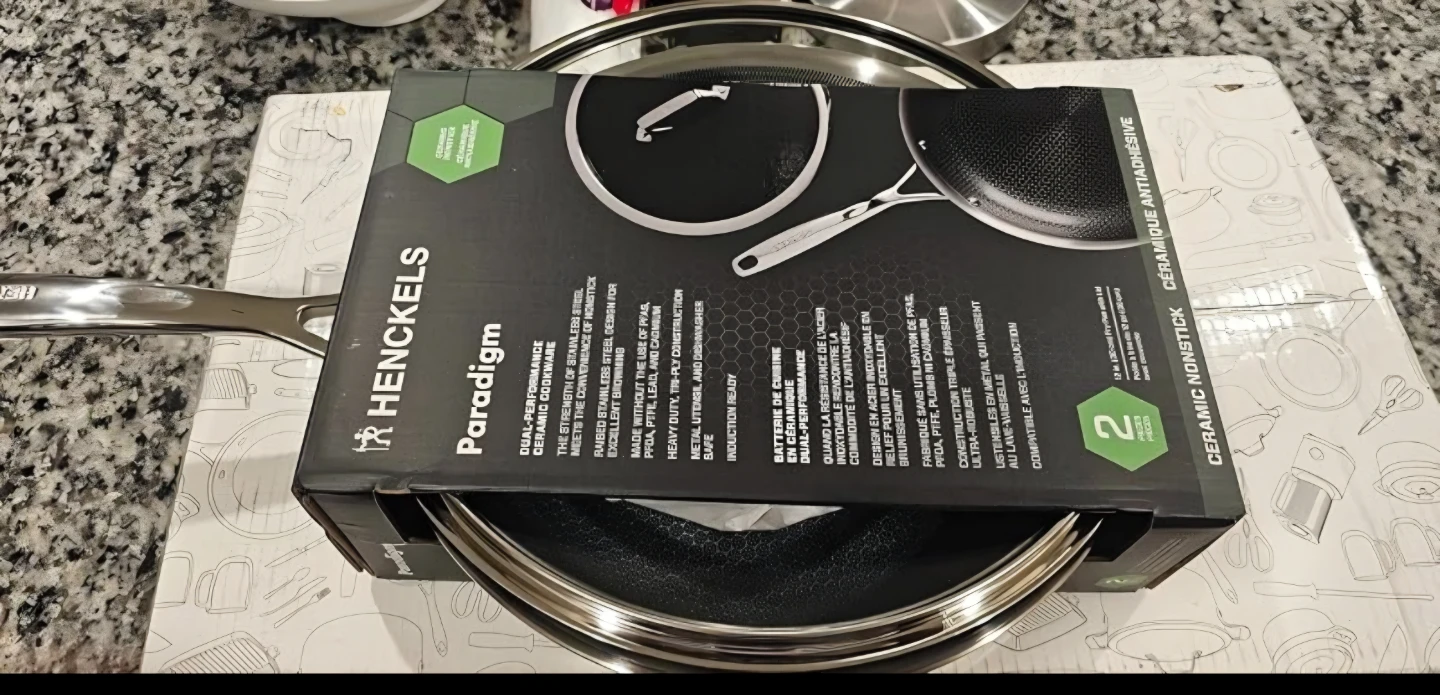 Henckels Paradigm 12-inch Wok with Glass Lid - photo 2