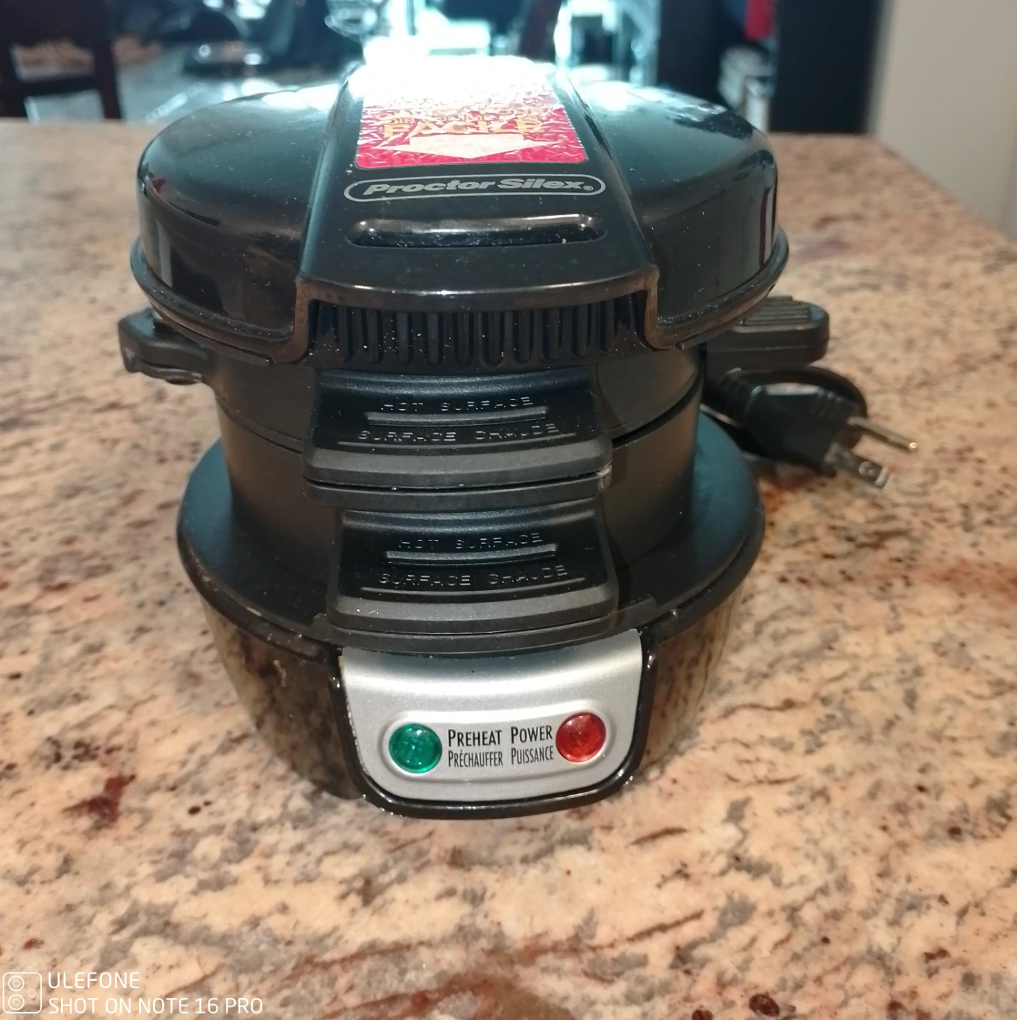Proctor Silex Breakfast Sandwich Maker (Cash Only)