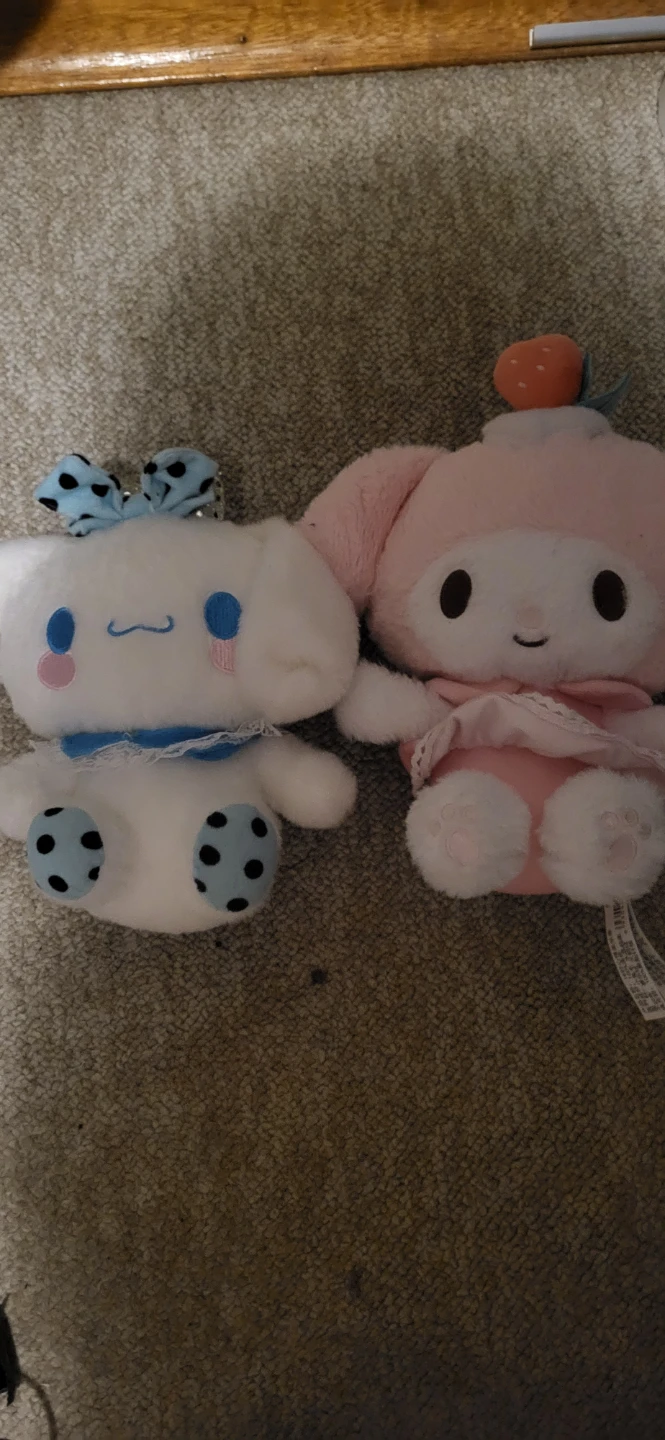 My melody and cinnamon roll plush
