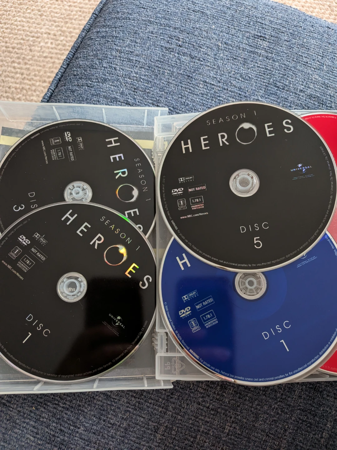 Heroes: The Complete Series DVD Collection CASH ONLY - photo 5