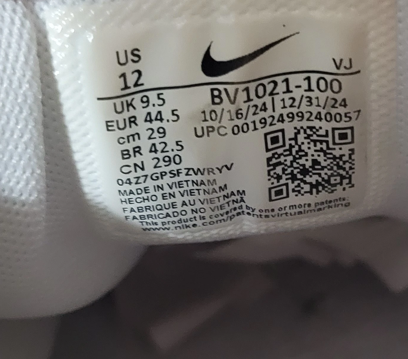 Nike P-6000 Sneakers Silver Pink Size 12 W - photo 3