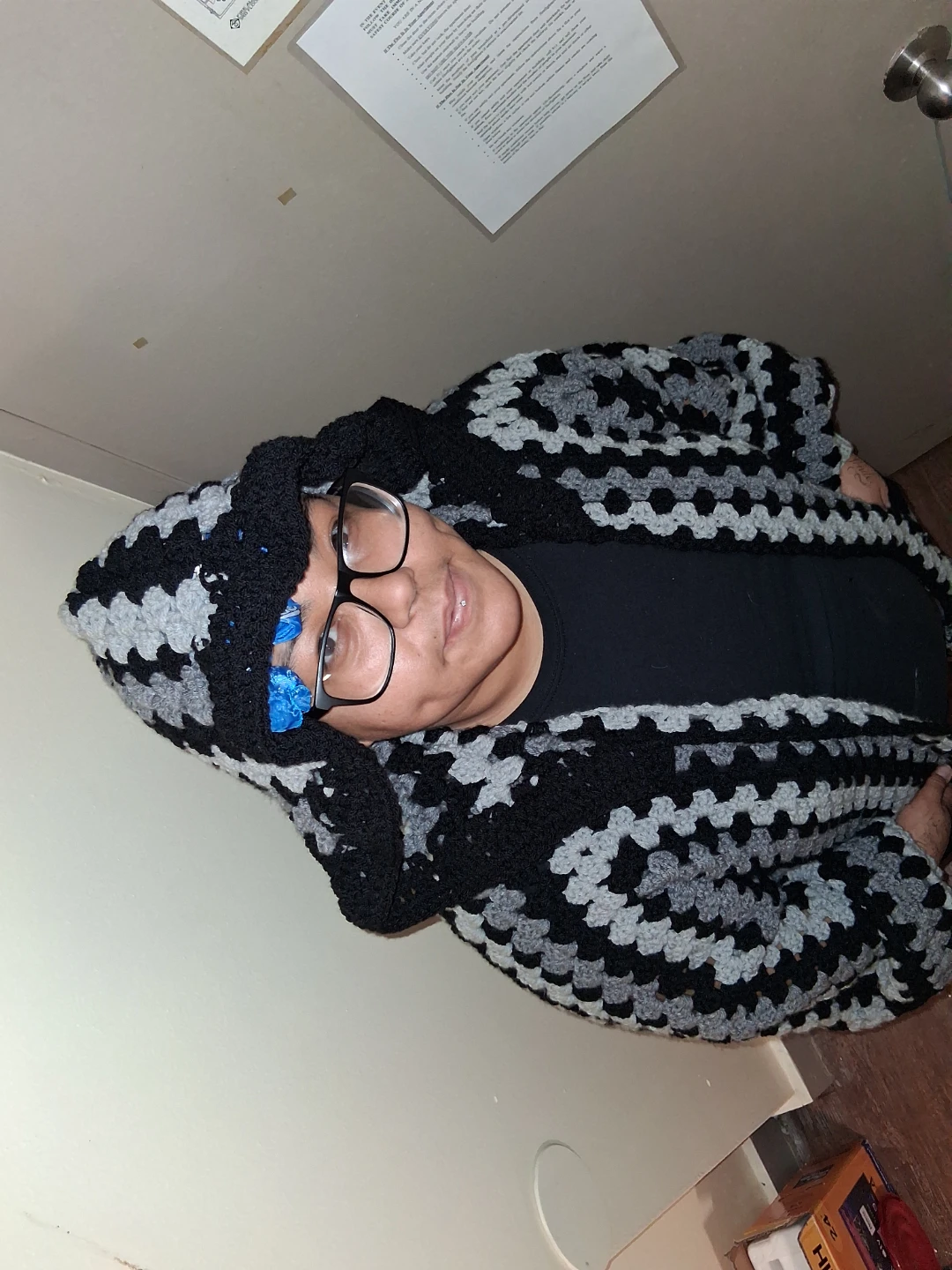 Handmade Crochet Hooded Cardigan - photo 4