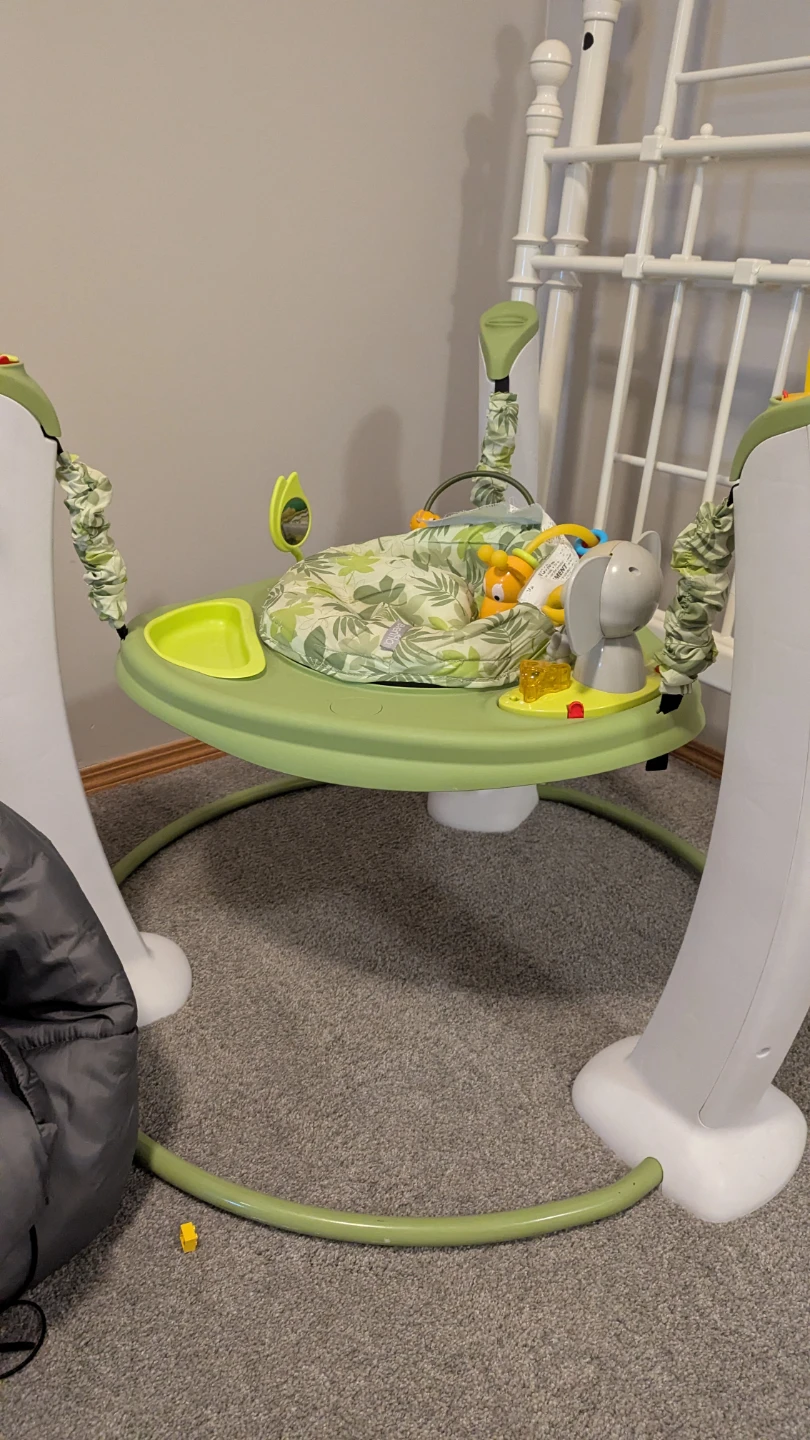 Baby bouncer