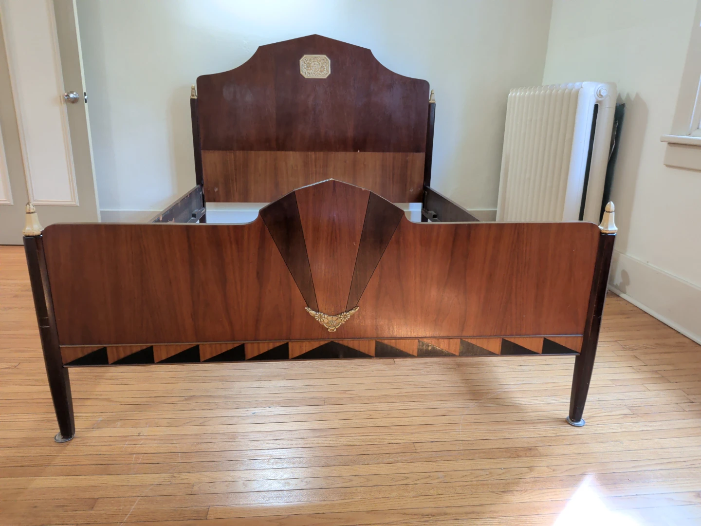 Vintage Art Deco Style Bed Frame - photo 3