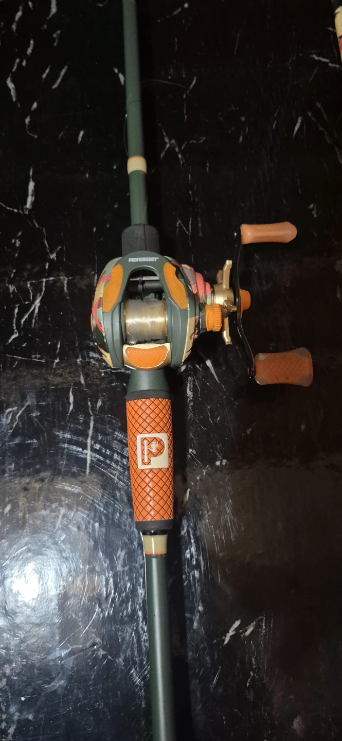 Profishiency sogo baitcaster rod and real combo - photo 2