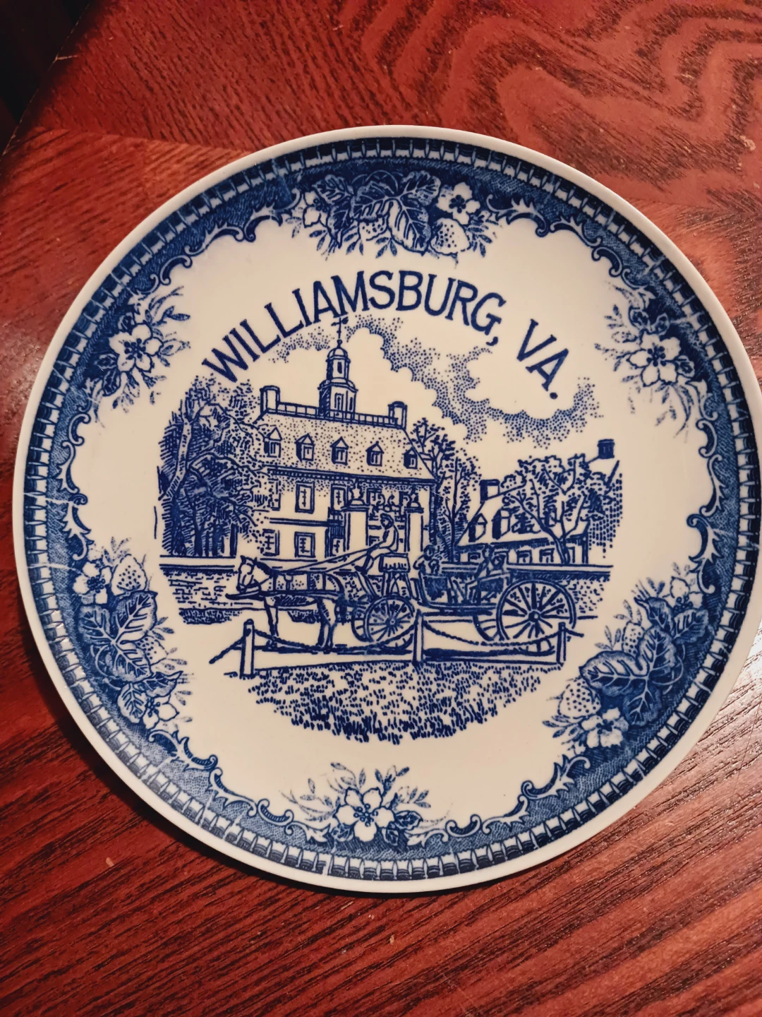 Williamsburg VA Small Decorative Plate - photo 2