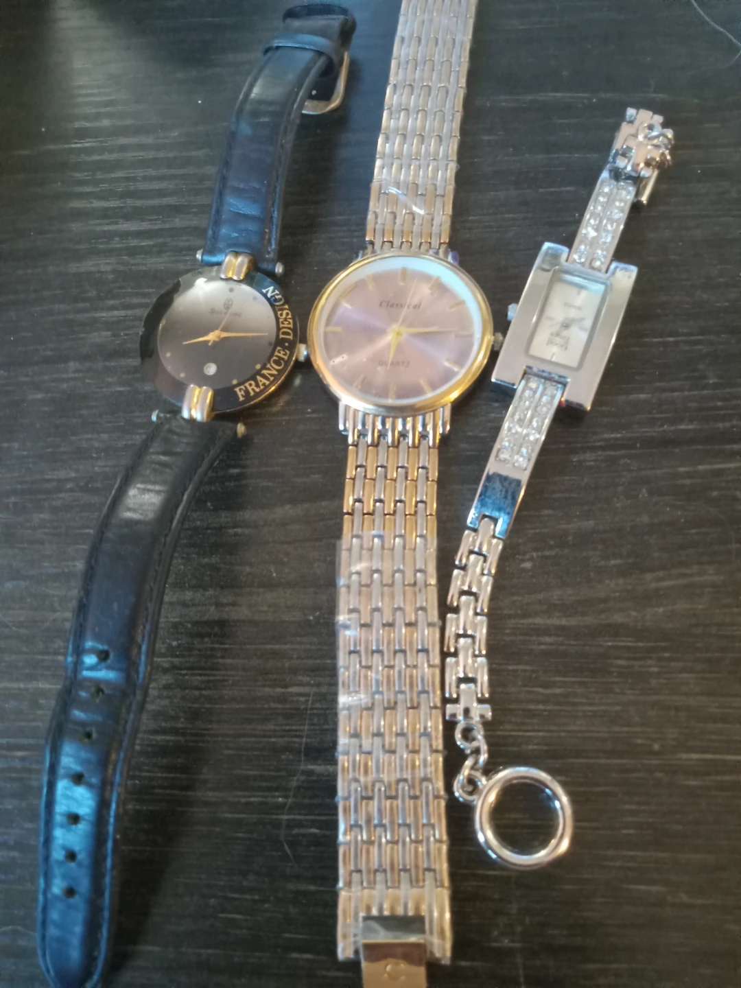 Set of Three Assorted Wristwatches - photo 5