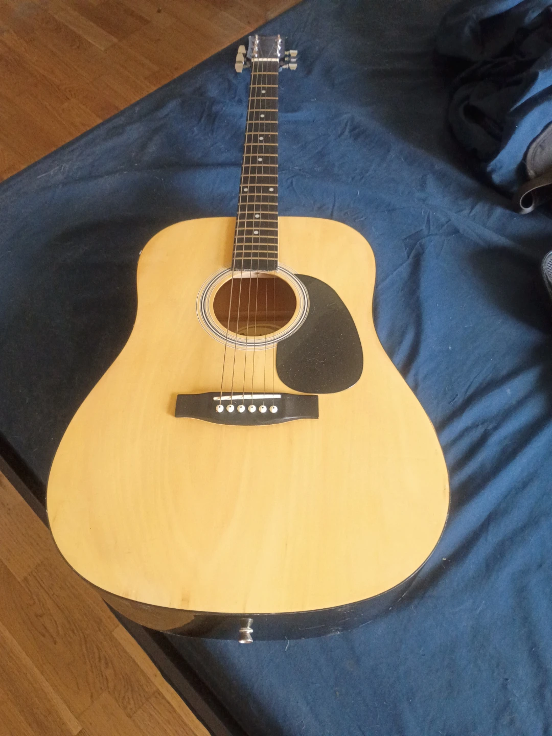 Acoustic Guitar