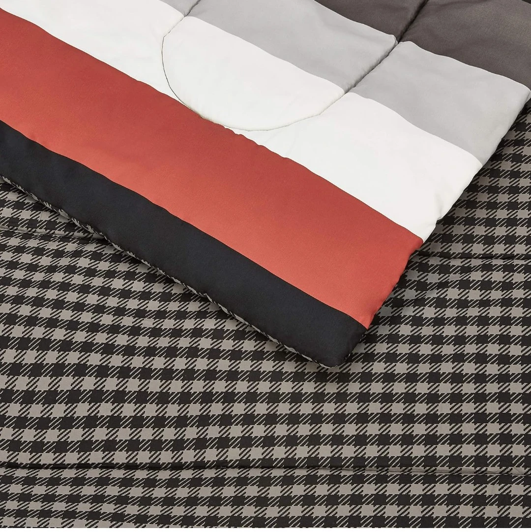 Reversible Comforters (Queen sized) - photo 2