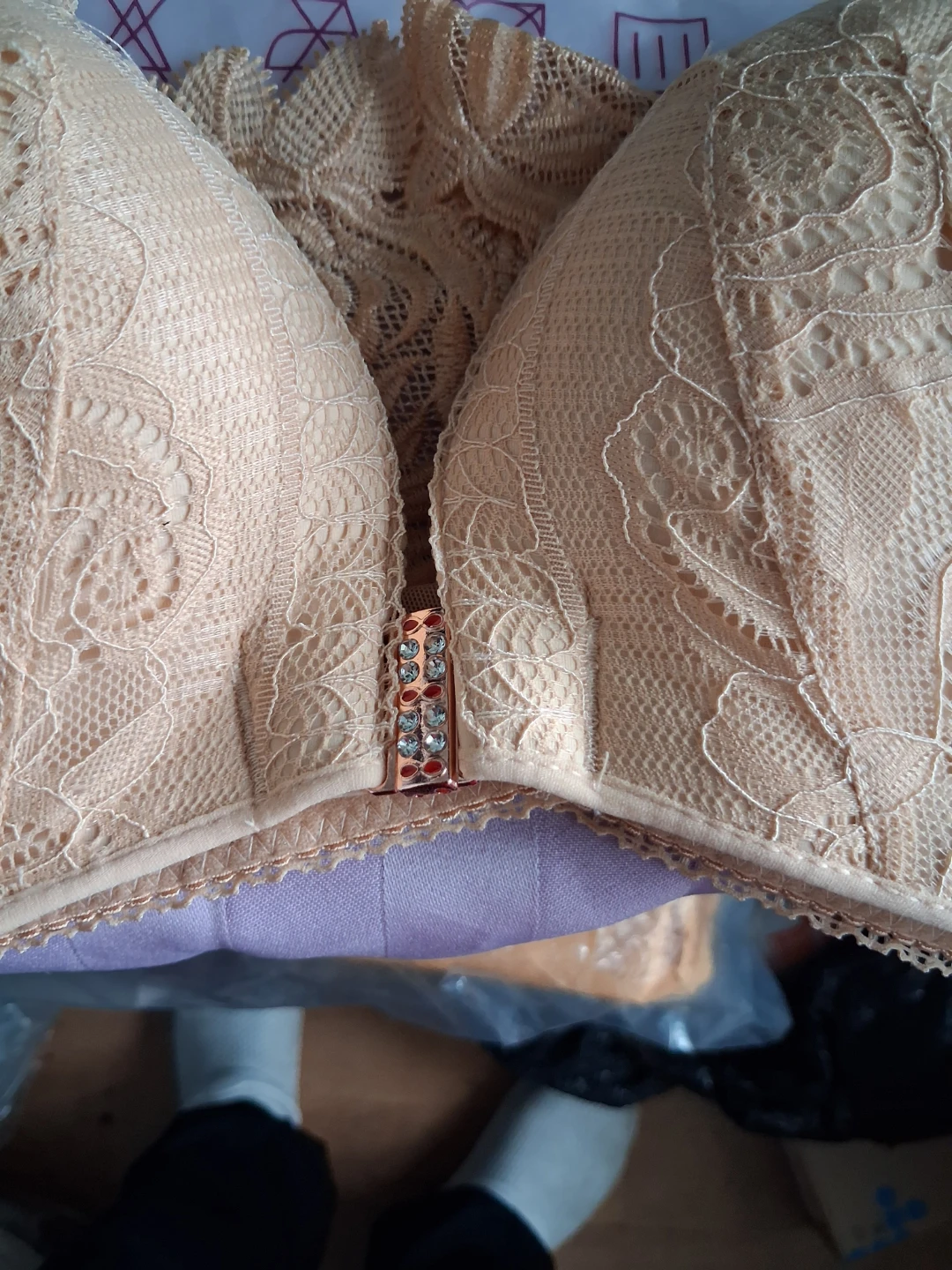 Floral Secrets Lace Bra 40F (5 Bras Total) - photo 2