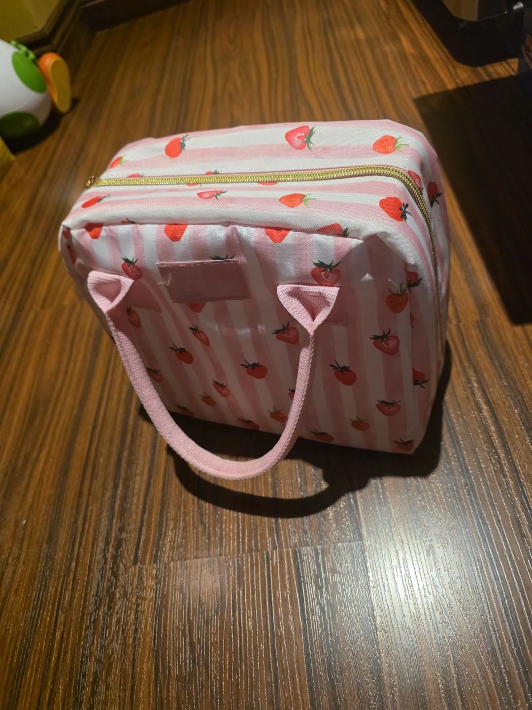 Strawberry Print Lunch Bag
