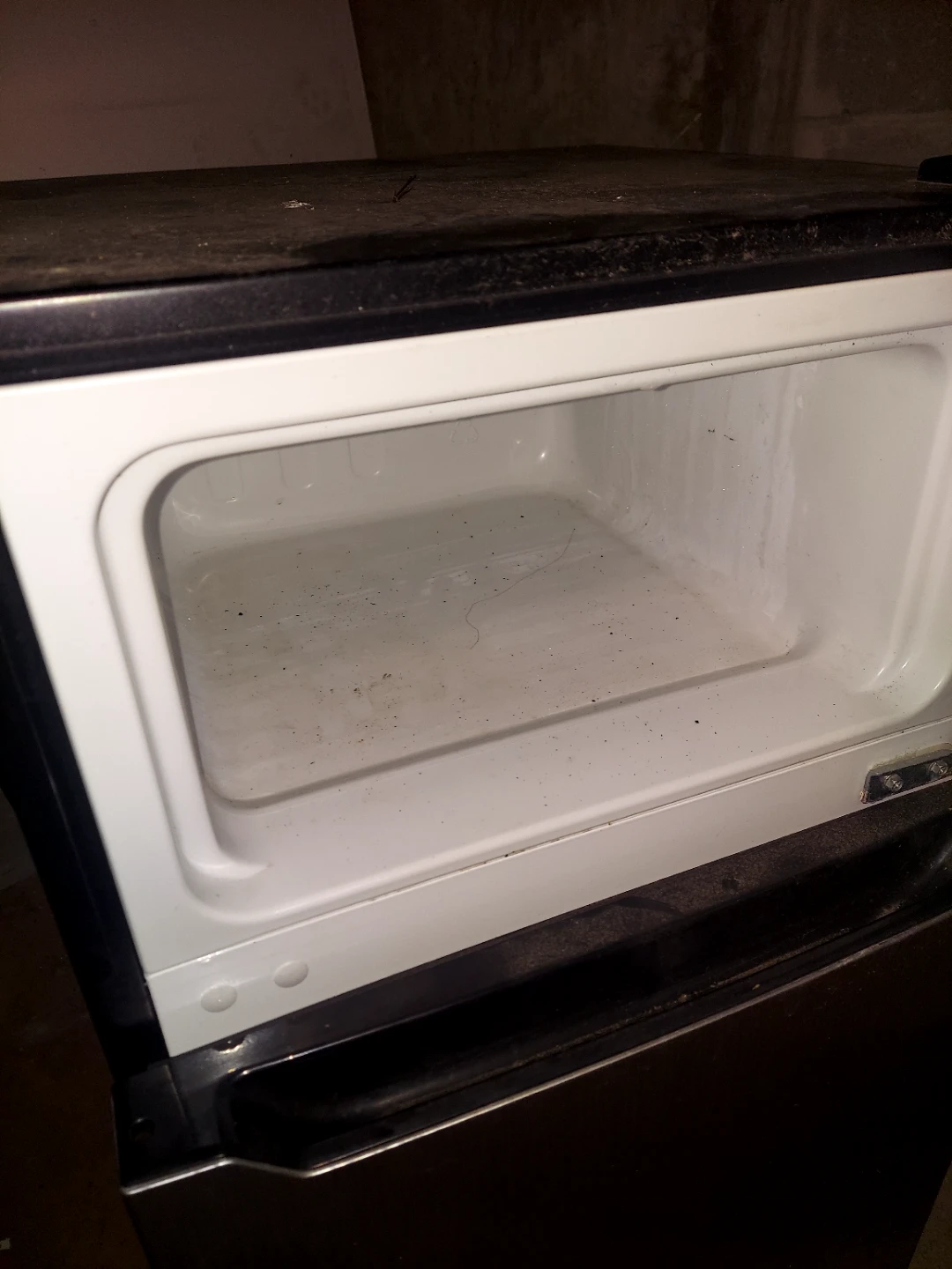 Hisense Refrigerator RT33D6AAE - photo 4