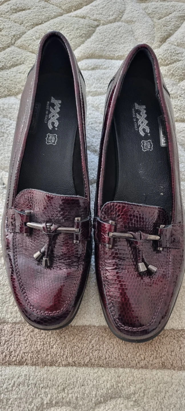 IMC Made in Italy Burgundy Loafers