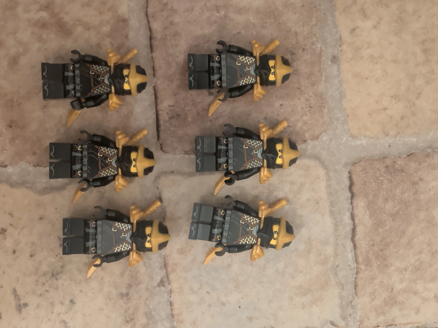 6 LEGO Ninjago Minifigures