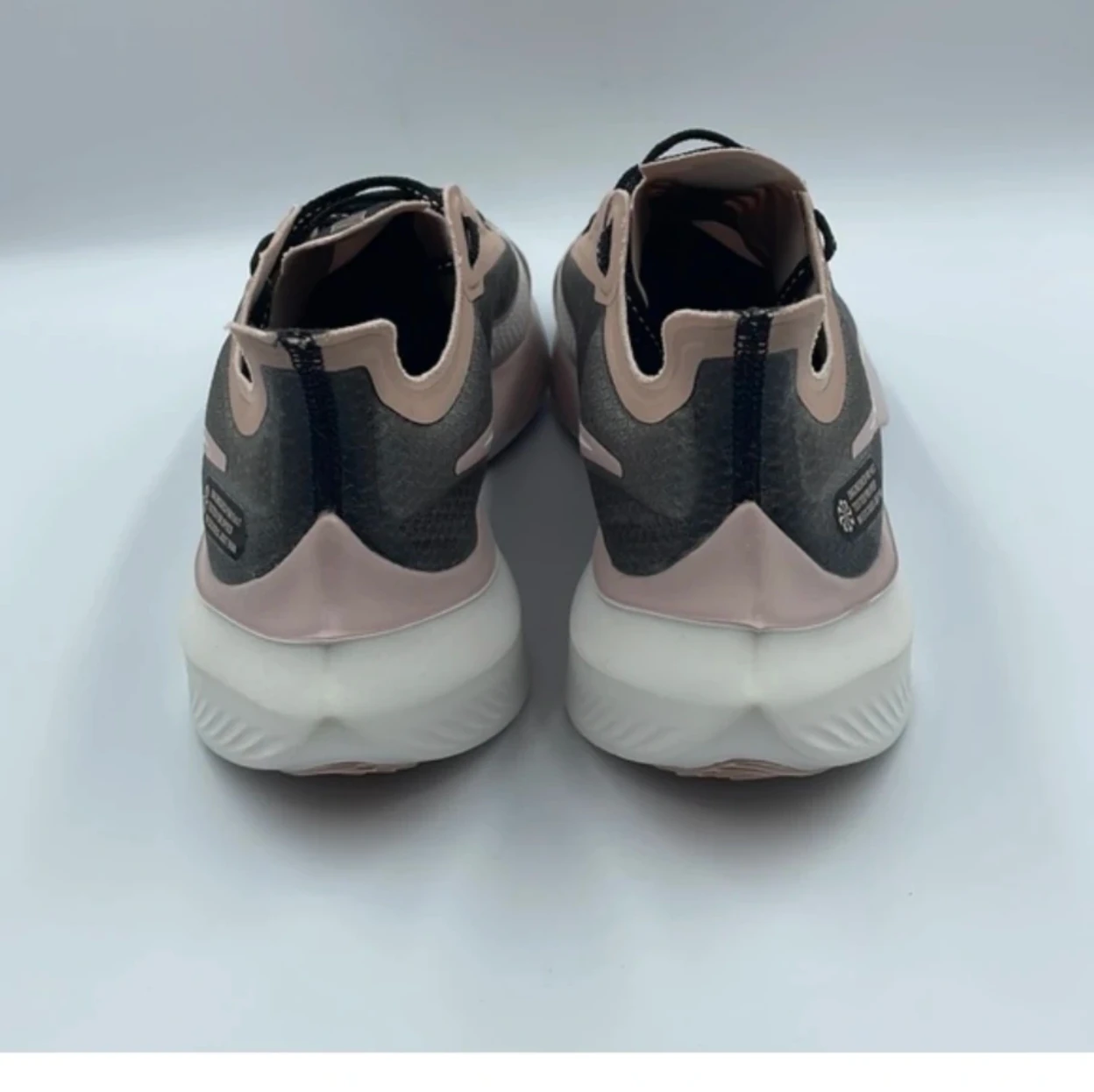 Nike Zoom Gravity Running Shoes size 12 - photo 2