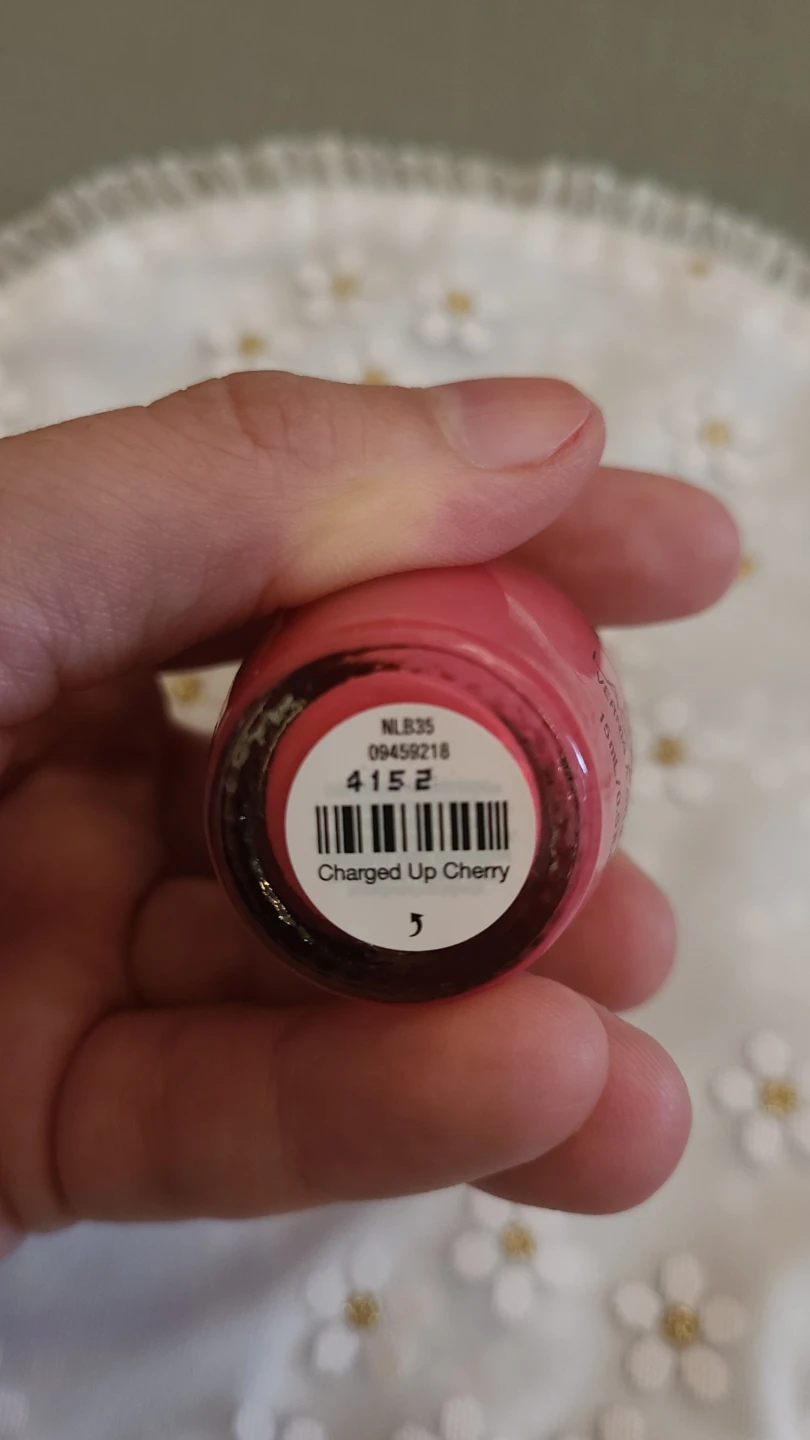 New Two OPI Nail Polishes (both $5) - photo 3