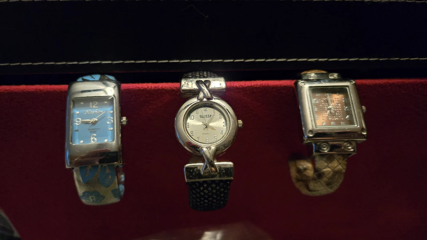 Set of 3 Fashion Watches