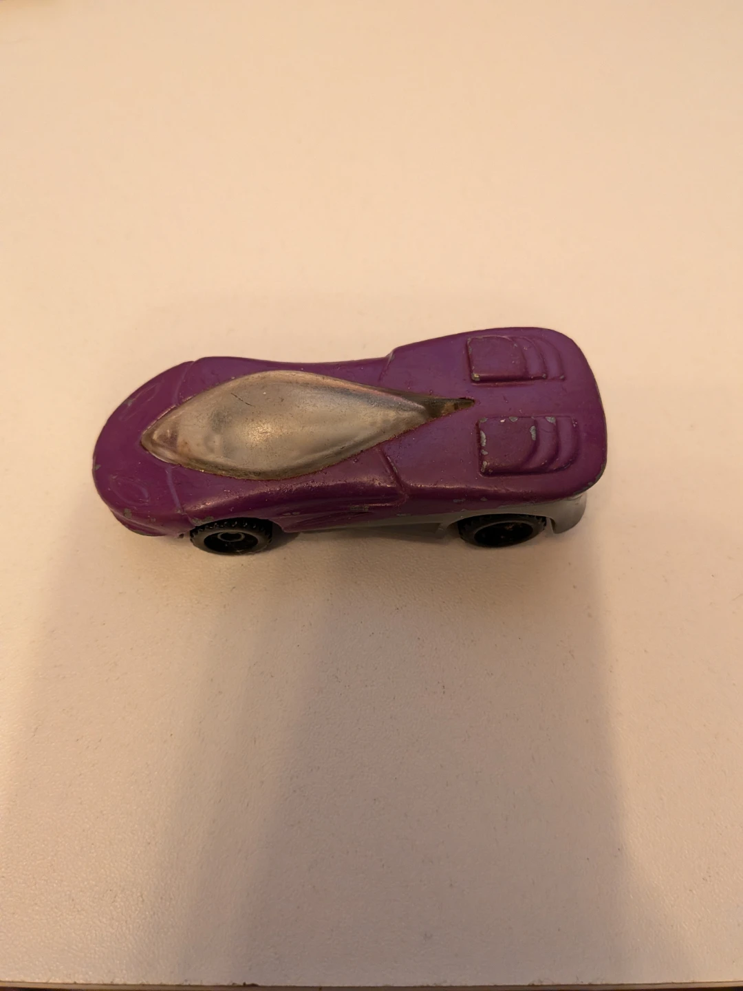 Vintage 1994 Hot Wheels Purple Toy Car - photo 2