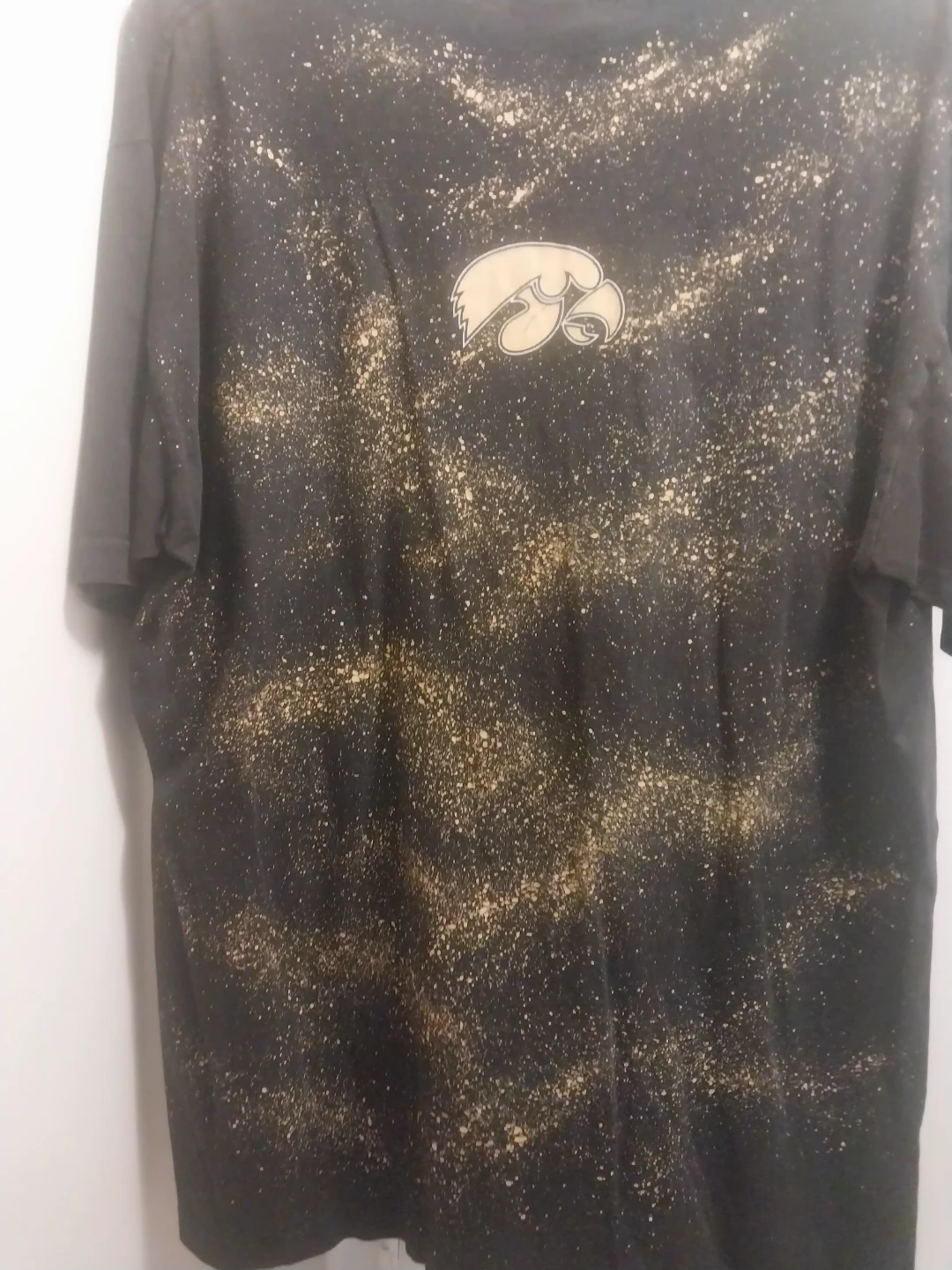 Vintage Iowa Hawkeyes Graphic T-Shirt - photo 2