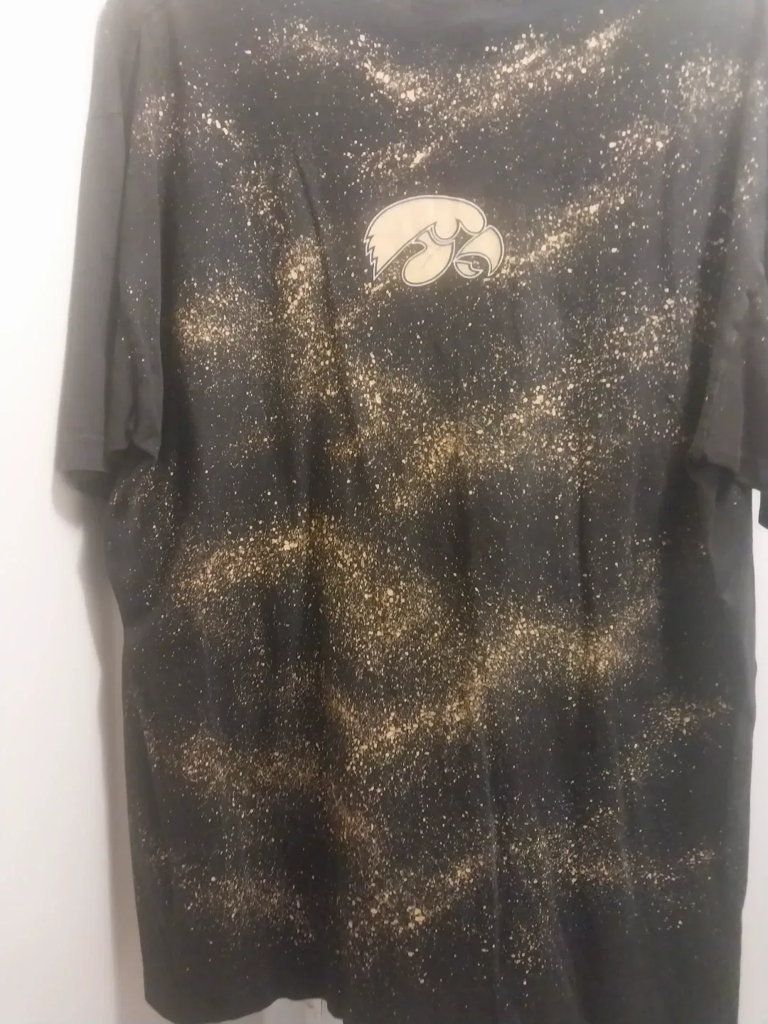 Vintage Iowa Hawkeyes Graphic T-Shirt - photo 2