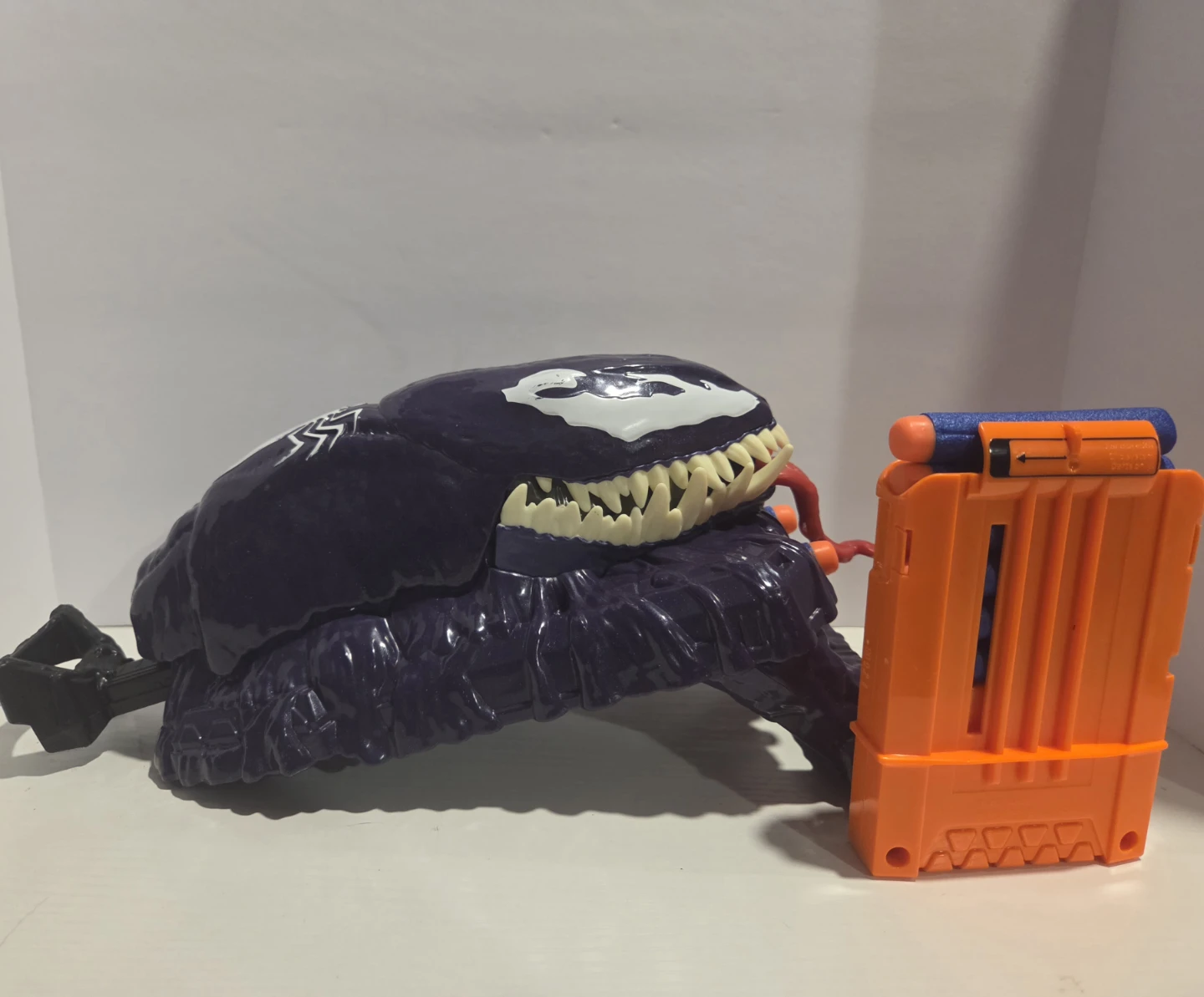 Nerf Spider-Man Venom Blaster