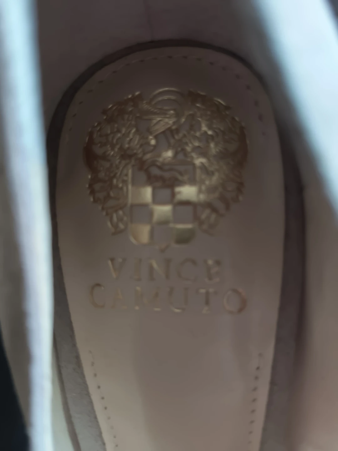 Vince Camuto Suede Heels Size 8M - photo 2