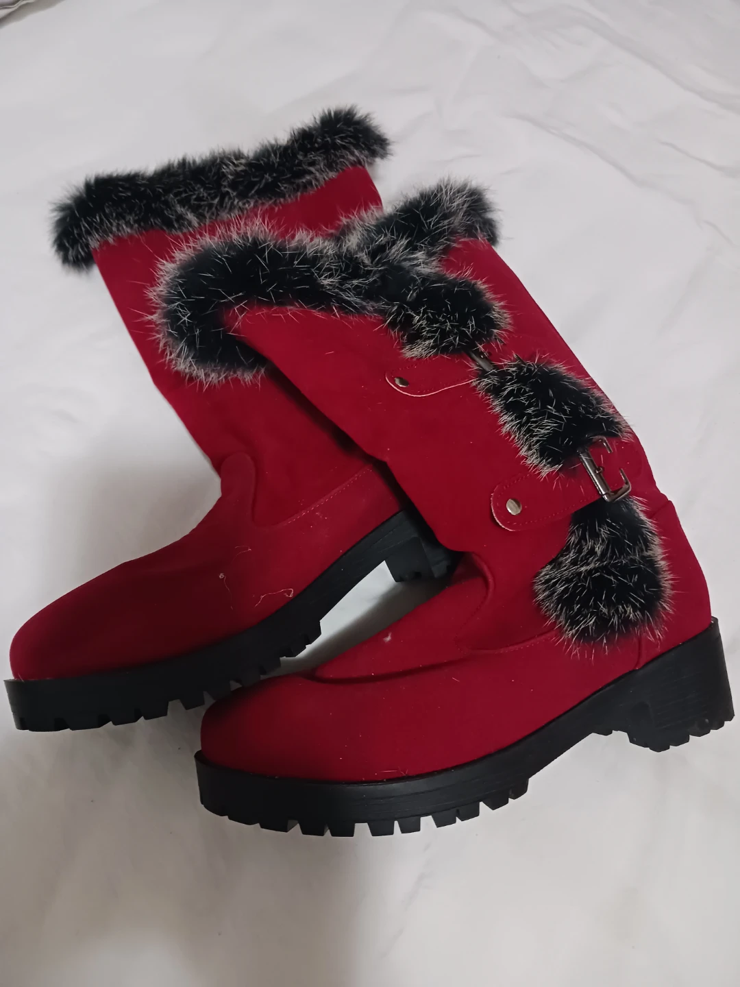Red Faux Suede Winter Boots with Faux Fur