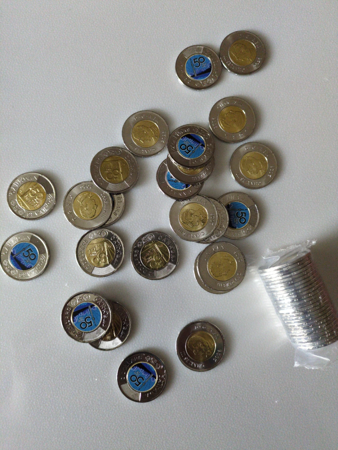 CN Tower - 50th Anniversary 2026 Canadian 2 Dollar Coins - photo 2
