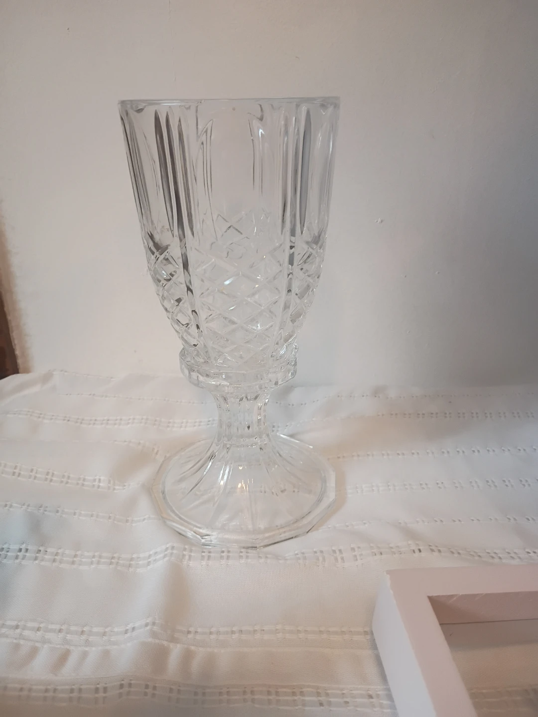 Godinger Coquille crystal vase