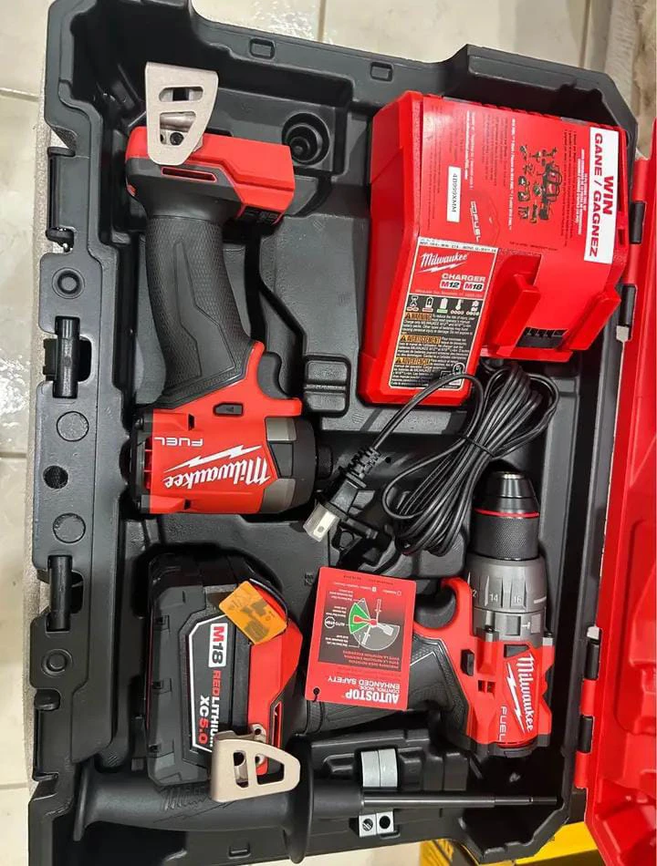 Milwaukee M18 Fuel Power Tool Combo Kit - photo 2