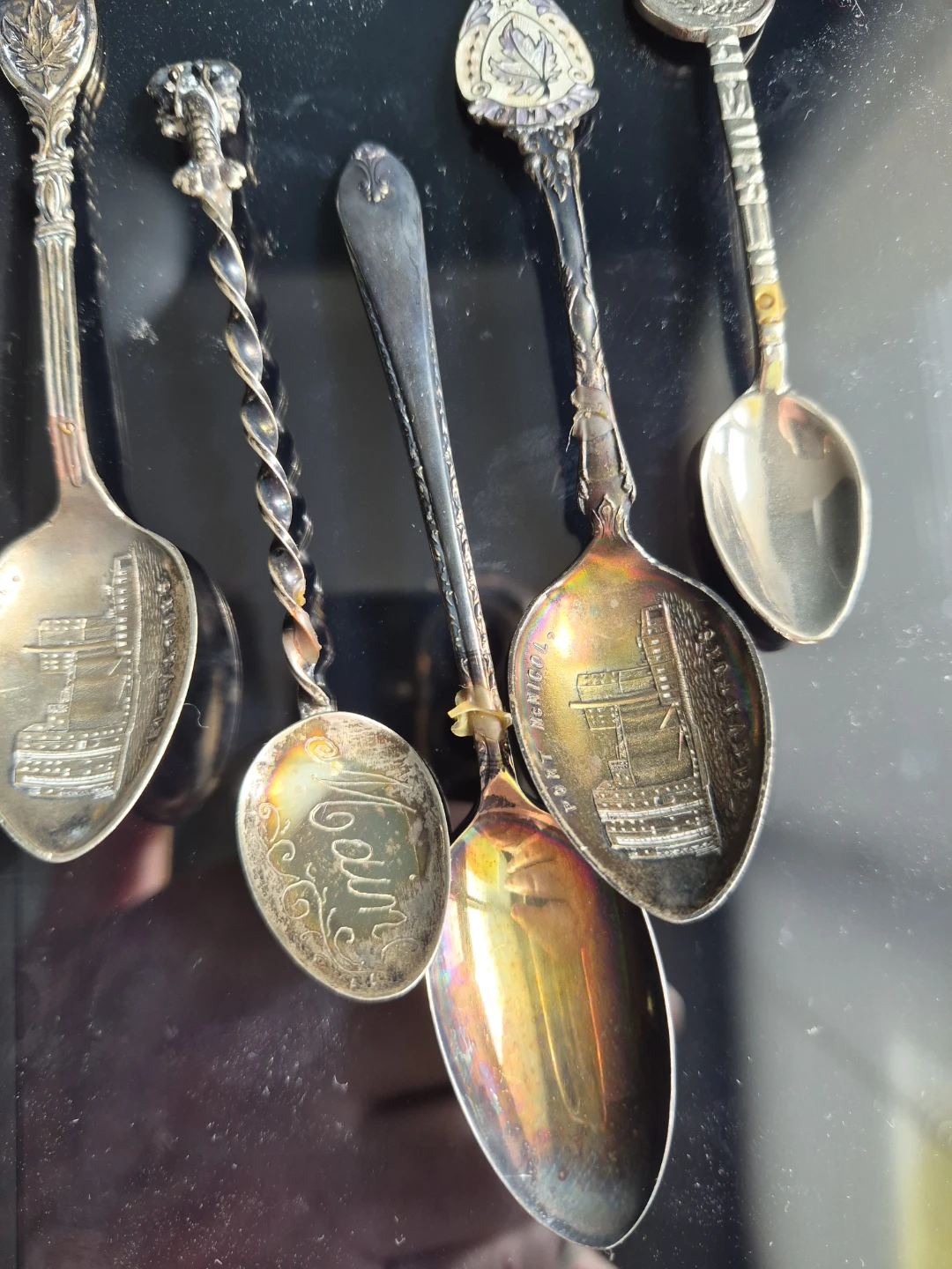 Set of 5 Decorative Collector Souvenir Spoons - photo 5
