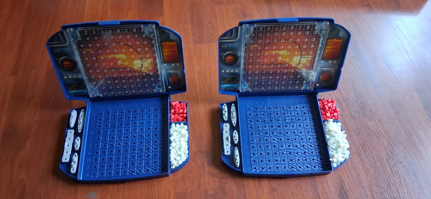 Milton Bradley Battleship Board Game - photo 2