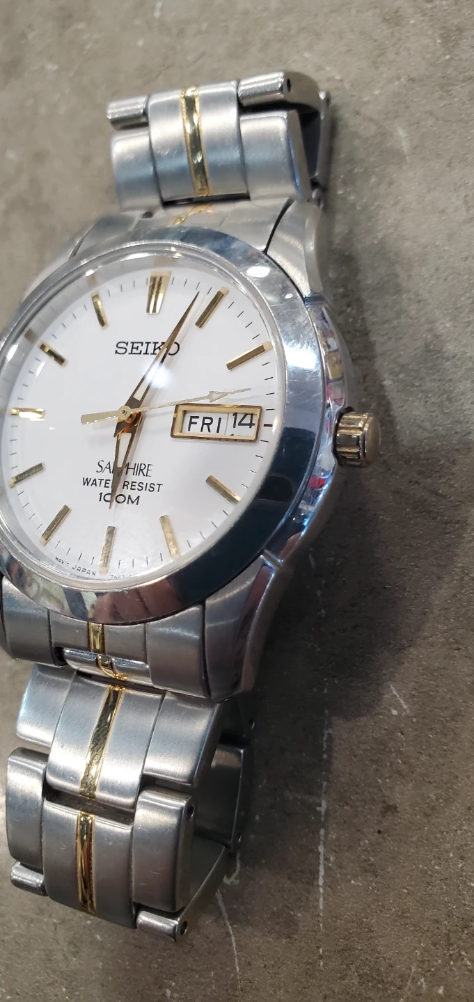Seiko Sapphire Quartz Watch - photo 3