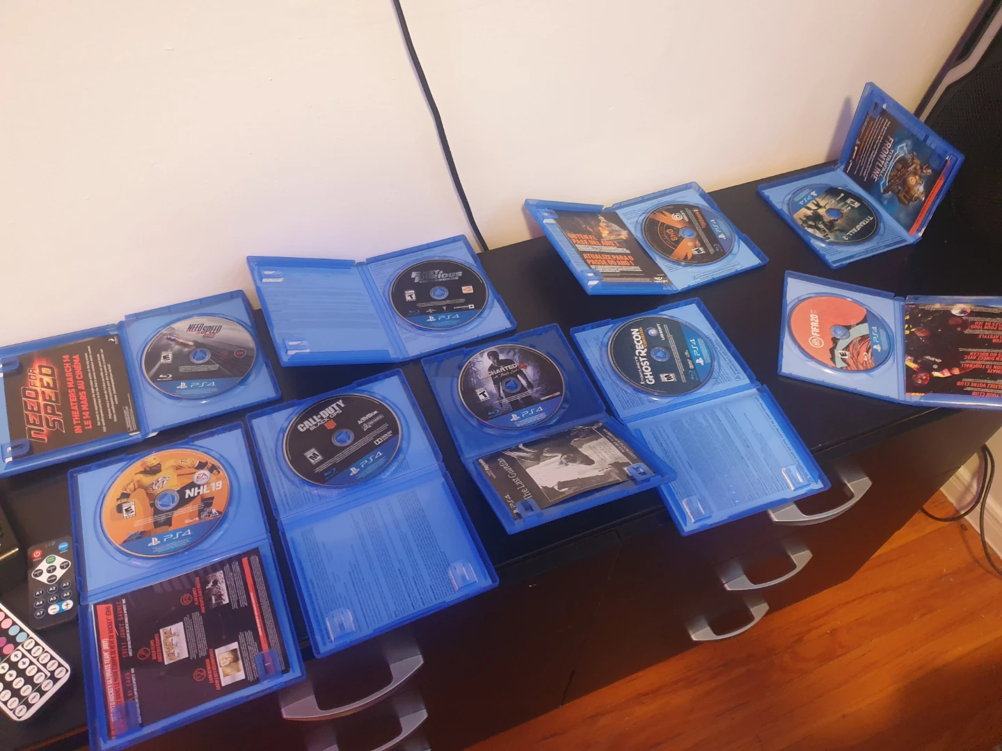Collection of 8 PS4 Games - photo 2