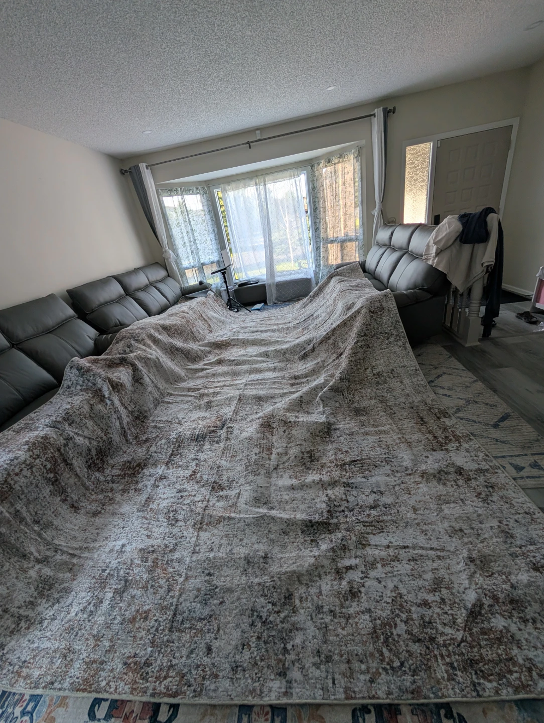 Brand new Large Abstract Area Rug