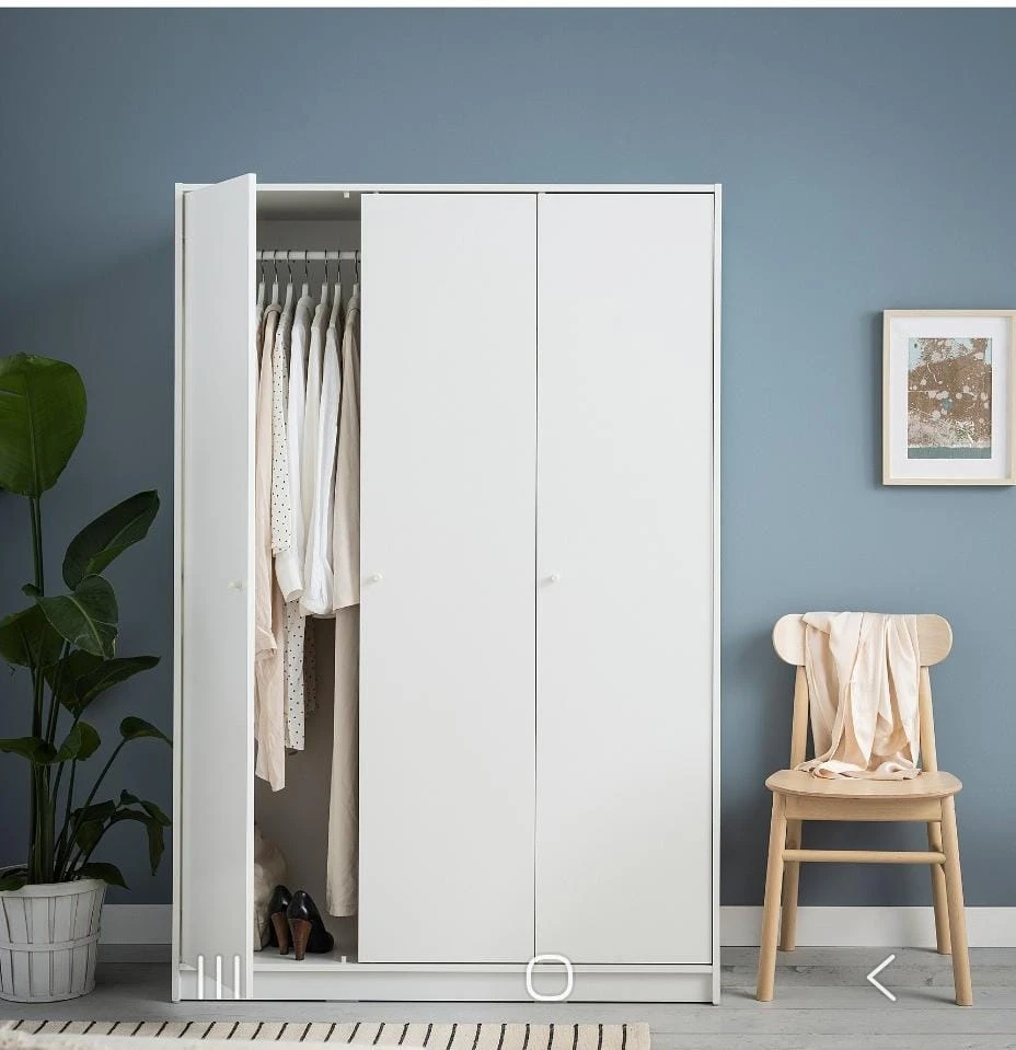 White 3-Door Wardrobe - photo 2