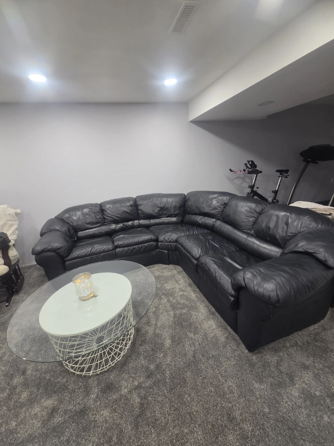 Black Leather Sectional Sofa - photo 2