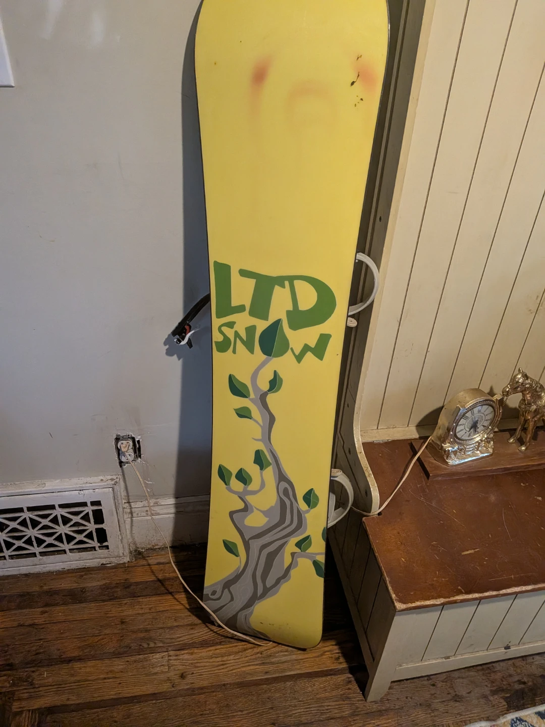 LTD Belle Snowboard 142cm with Bindings - photo 4