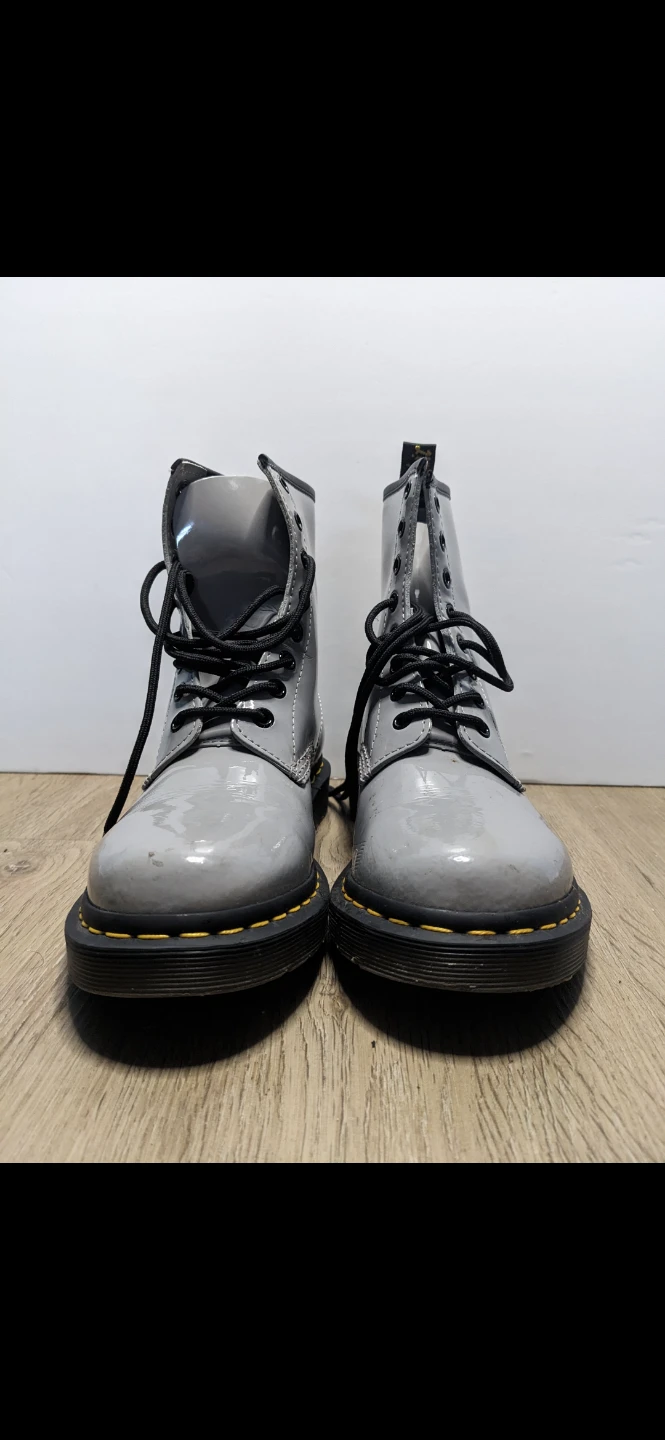Dr. Martens Patent Boots Size 8 US and Size 7 US - photo 2