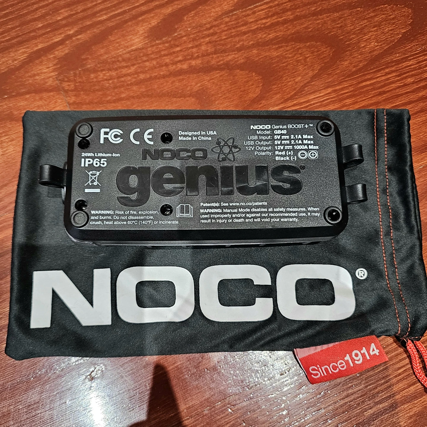NOCO Genius Boost+ GB40 1000A Jump Starter - photo 5