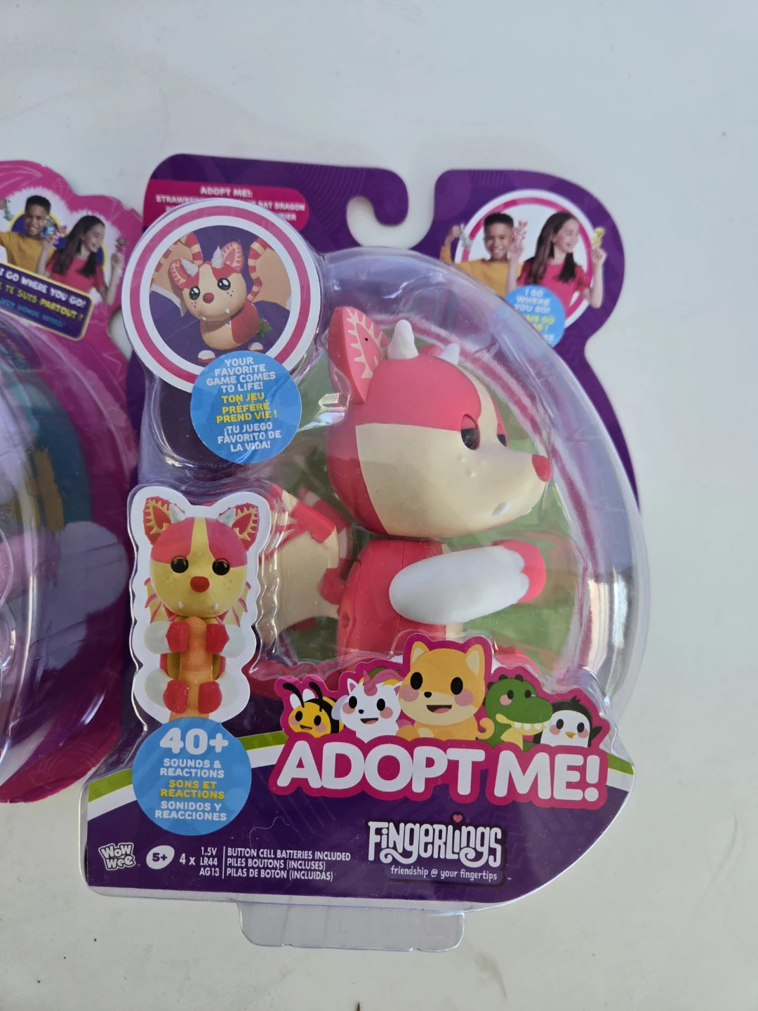 3 brand new fingerlings toys - photo 4