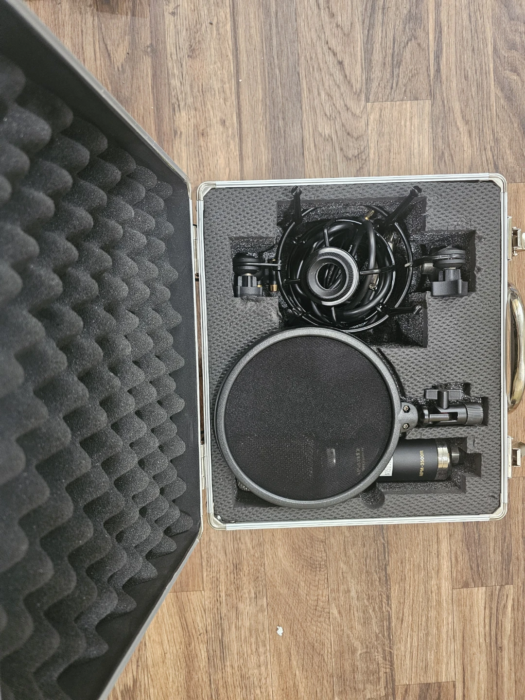 Marantz Professional MPM-3500R Microphone Kit (Moving Sale)