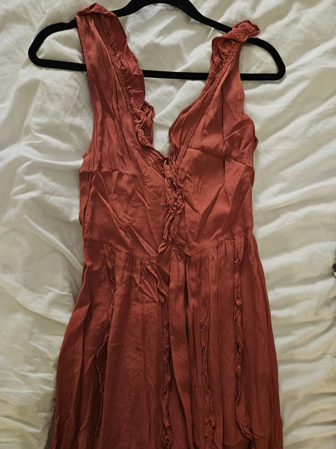 Rust-coloured sleeveless maxi dress - photo 4