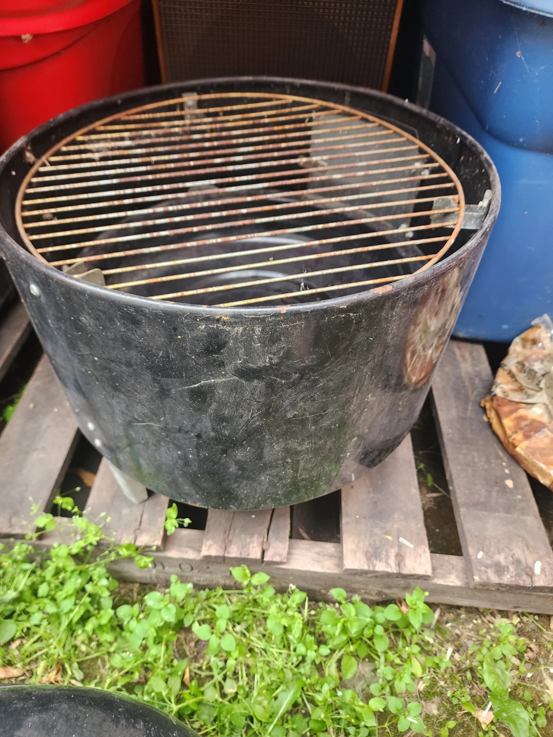 Black Charcoal Bullet Smoker - photo 3