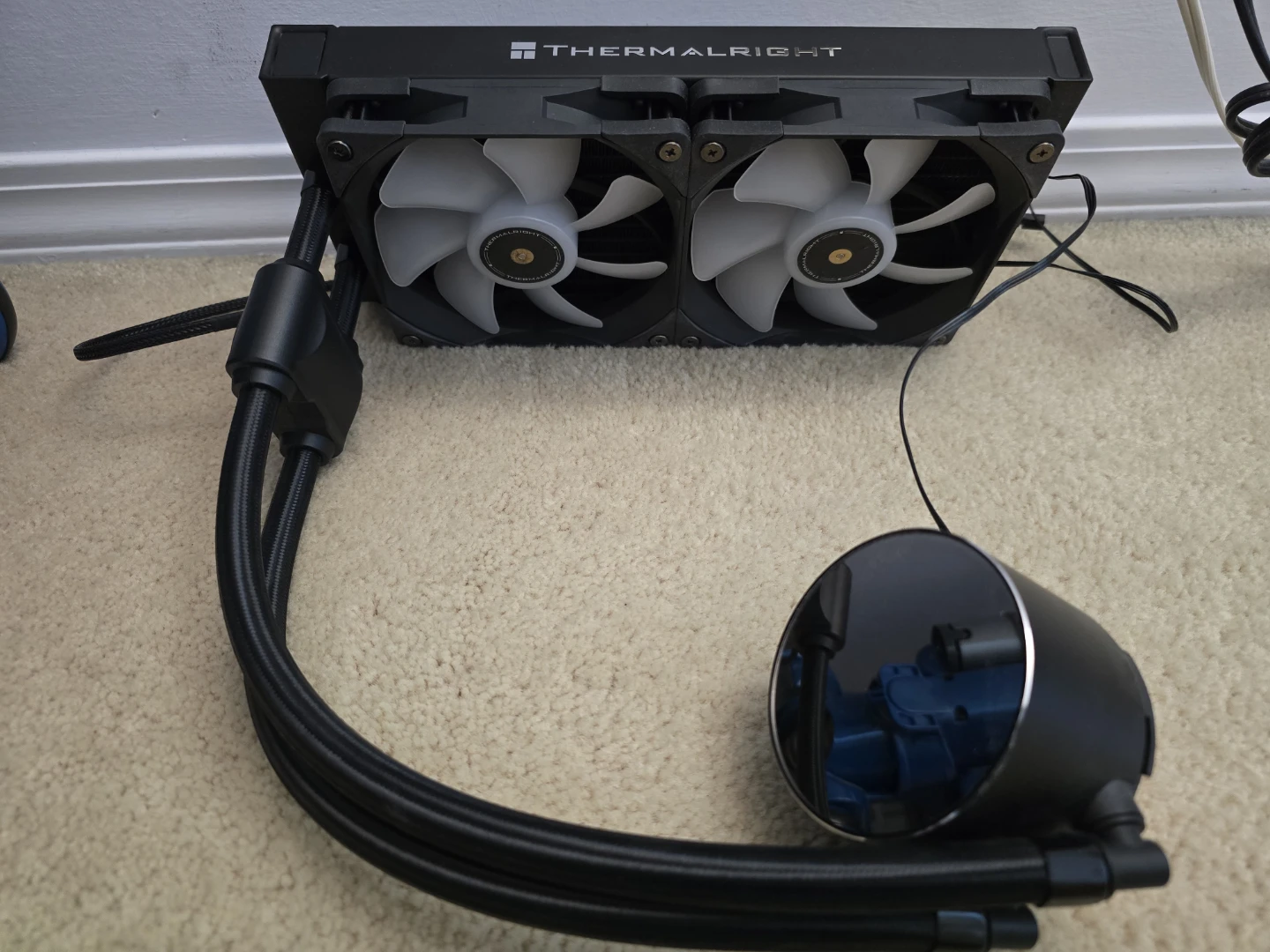 Thermalright 240 AIO Liquid Cooler Frozen Notte Black ARGB - photo 3