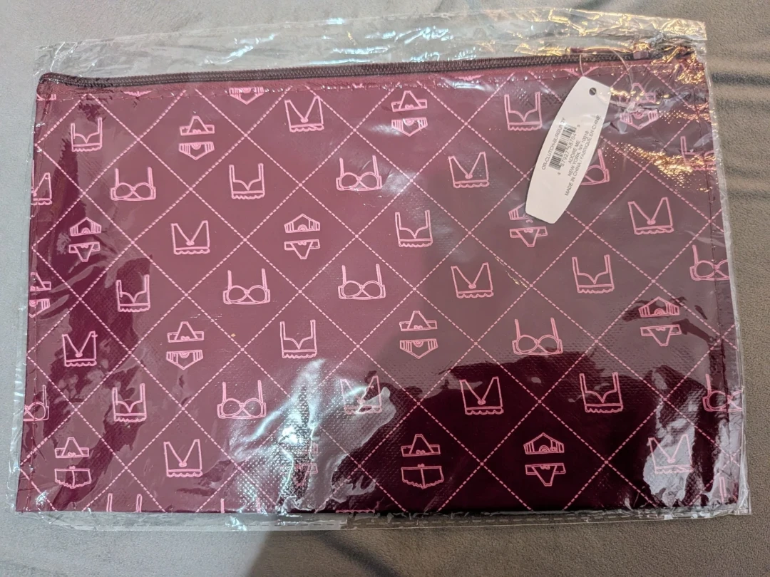 Adore Me Burgundy Zip Clutch