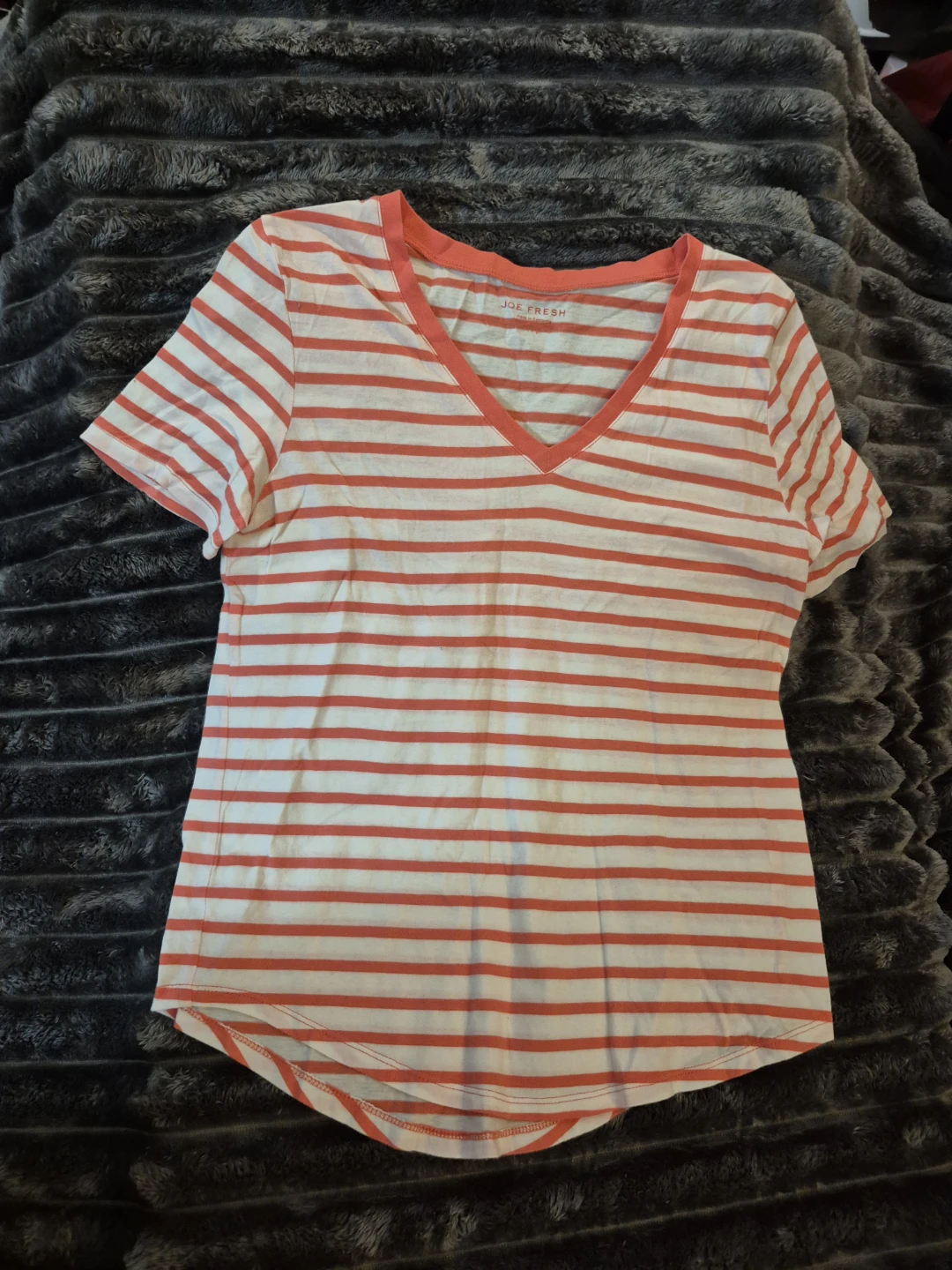 Women's V-Neck T-Shirts